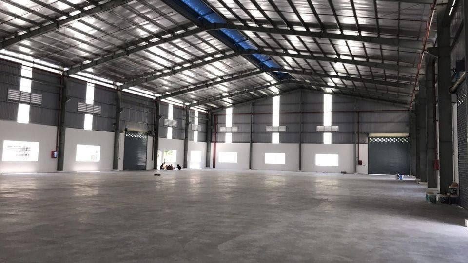Cho thuê kho Xưởng 2600m2 ngay KCN Tam Phước Biên Hoà - pháp lý chuẩn, có trạm điện xiêu lớn 5000KVA. Giá chỉ 200tr/tháng.