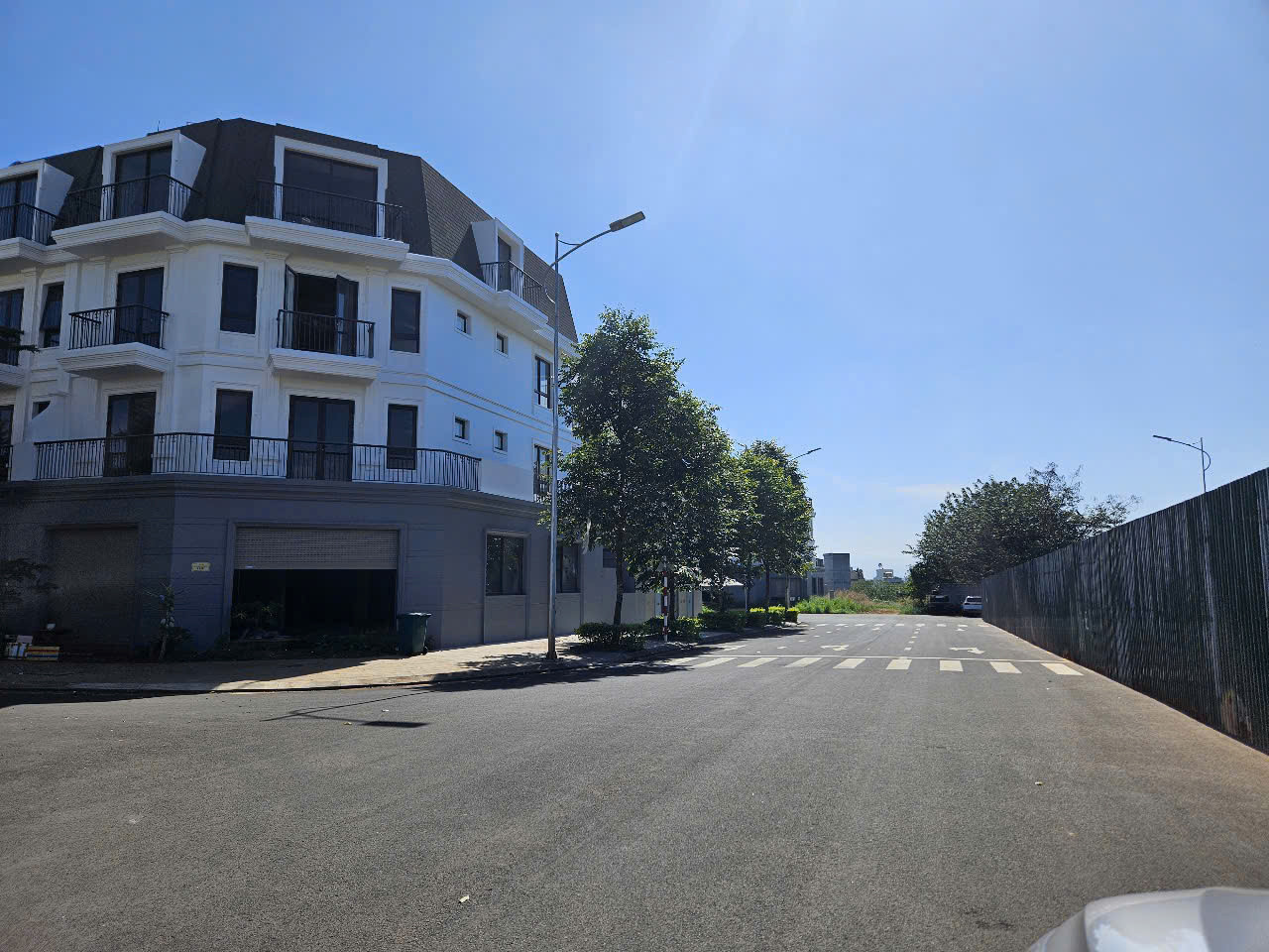 Bán nhà 180m² ngang 9.4m giá 13.5 tỷ Phường Tân An