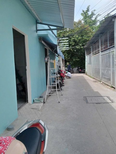 48. Cho thuê 4 phòng trệt gác mặt tiền hẻm 216 đường 3/2