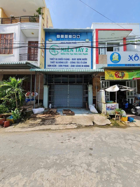 42. NỀN - VỊ TRÍ ĐẸP - MẶT TIỀN - PHAN HUY CHÚ