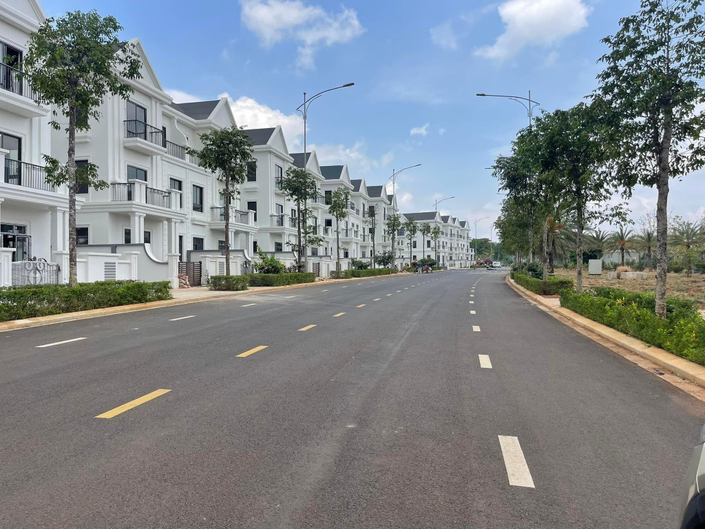 Bán nhà Biệt Thự Eco CiTy 249.5m² 20 tỷ tại Phường Tân An Thành phố Buôn Ma Thuột
