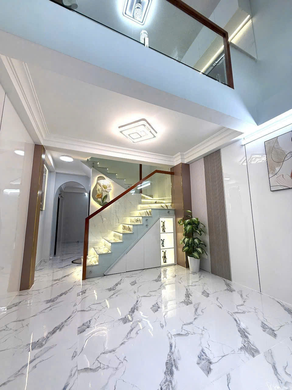 NHÀ HIẾM chỉ 2ty9 Nguyễn Văn Nguyễn, Tân Định Q1 sổ hồng riêng, 3 tầng + sân thượng, 38.6m² ở ngay