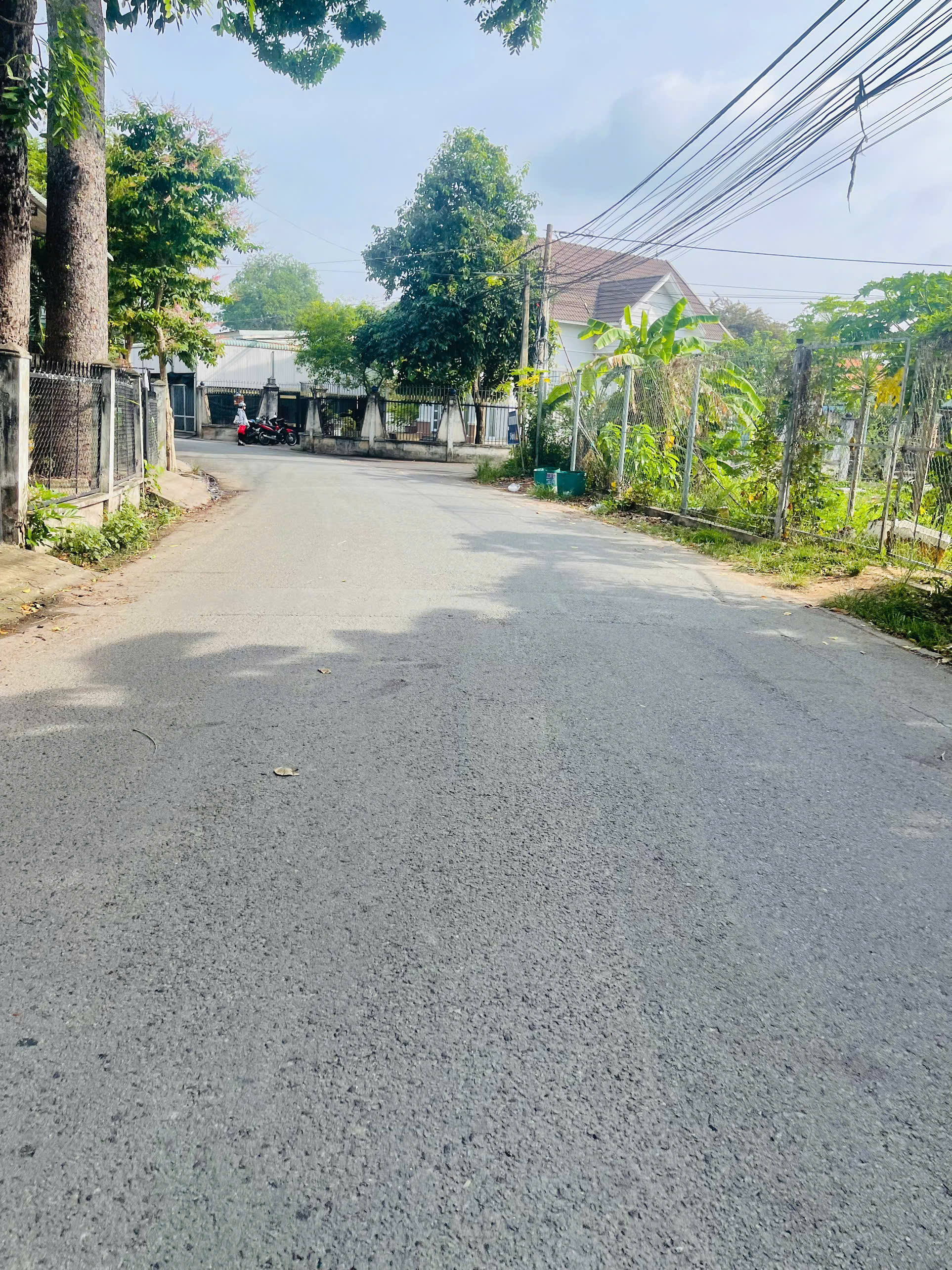 Bán Đất 180m² - thổ cư 100m² - giá 860 triệu - Tại Phường Tân Định Thị xã Bến Cát Bình Dương