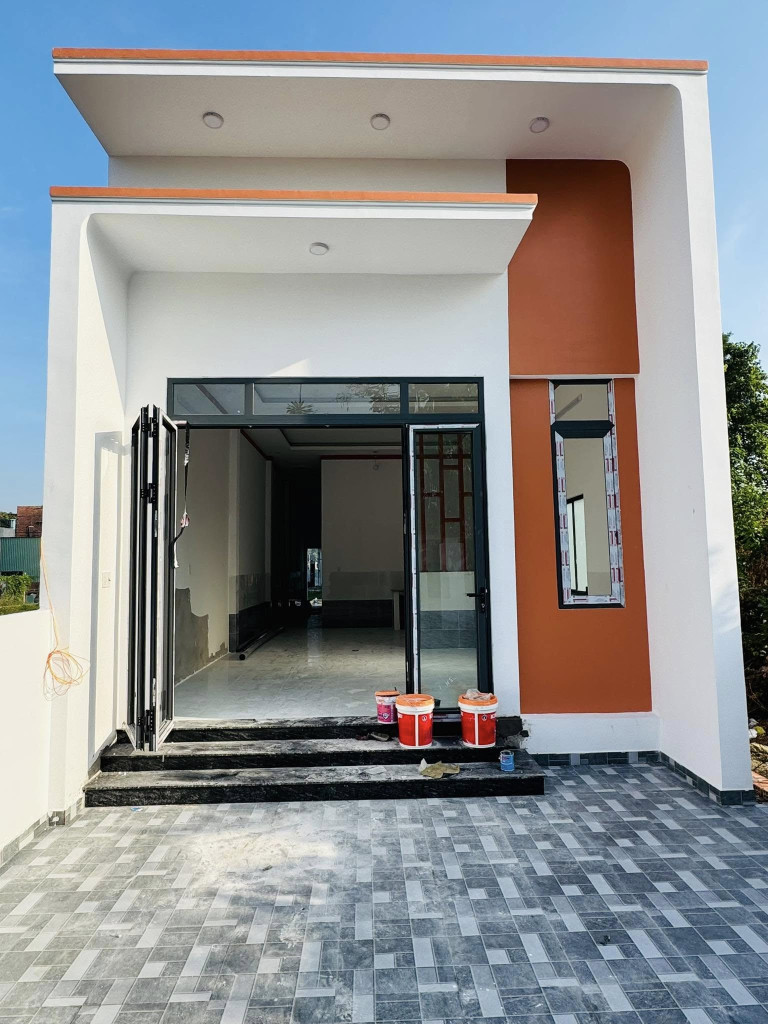 Bán nhà 99.9m² ngang 5m giá 1.75 tỷ tại Phường Tân Định Thị xã Bến Cát