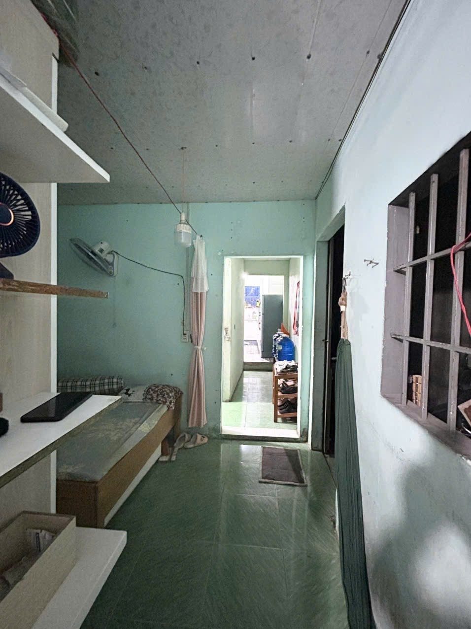 Hạ 500tr bán nhanh nhà ngay ngã tư bình thung, 110m2 ( 5x 20) nở hậu chỉ 2.3 tỷ sh, tc 100%
