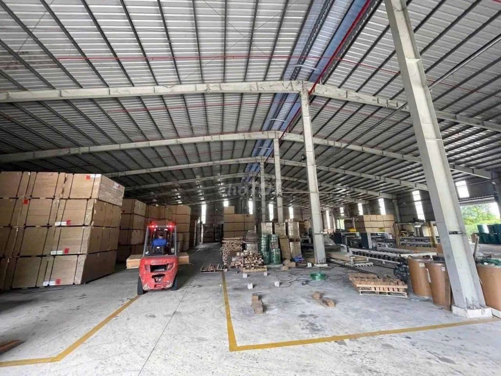 Cho Thuê Xưởng 4650m Giá: 450tr Tân Uyên BD. Giấy tờ đầy đủ