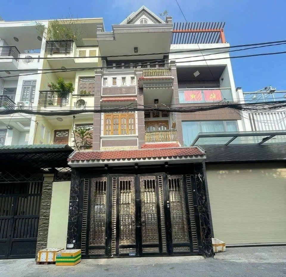Chủ gửi bán gấp nhà đẹp chỉ 4tỷ150tr/80m2 tại Nguyễn Thị Thập,Q7.SHR sang tên công chứng trong ngày