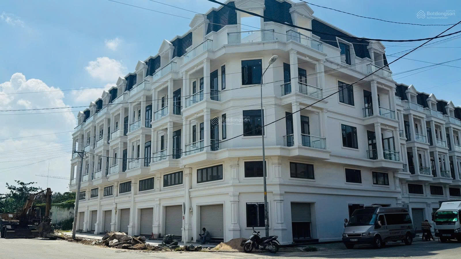 Shophouse 5 tầng, trực diện chợ An Sương, kinh doanh đa ngành nghề