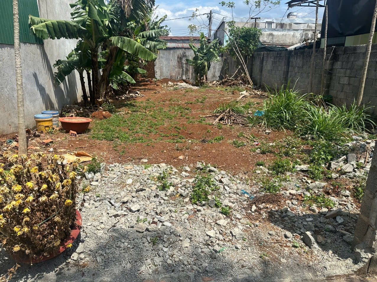 ĐẤT ĐẸP HẺM PHẠM VĂN ĐỒNG 
diện tích 147,2m2 giá 2ty050