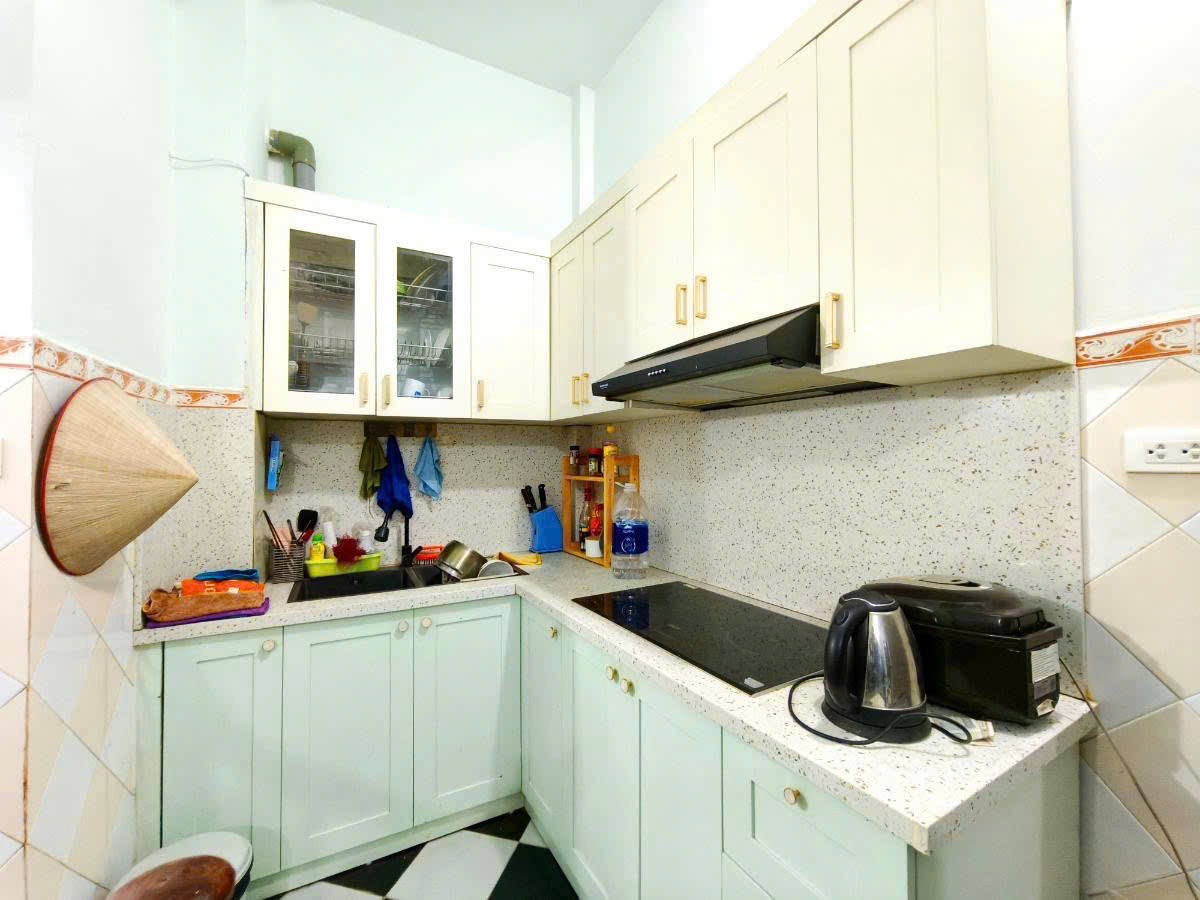 Cho thuê nhà nguyên căn ngõ 141 Nguyễn Chính 25m2 x 4 tầng, 2 ngủ, 8 triệu