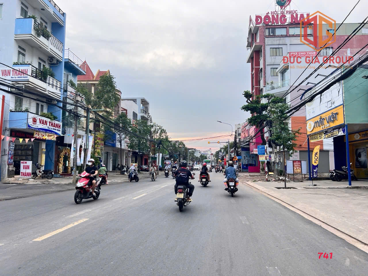 Bán Nhà 1T3L MT Phạm Văn Thuận, đang cho thuê 170tr/tháng GIÁ 63TỶ