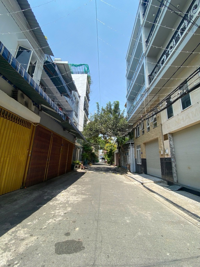 Bán nhà 5 Tầng HXH Thoại Ngọc Hầu  Hòa thạnh Tân Phú