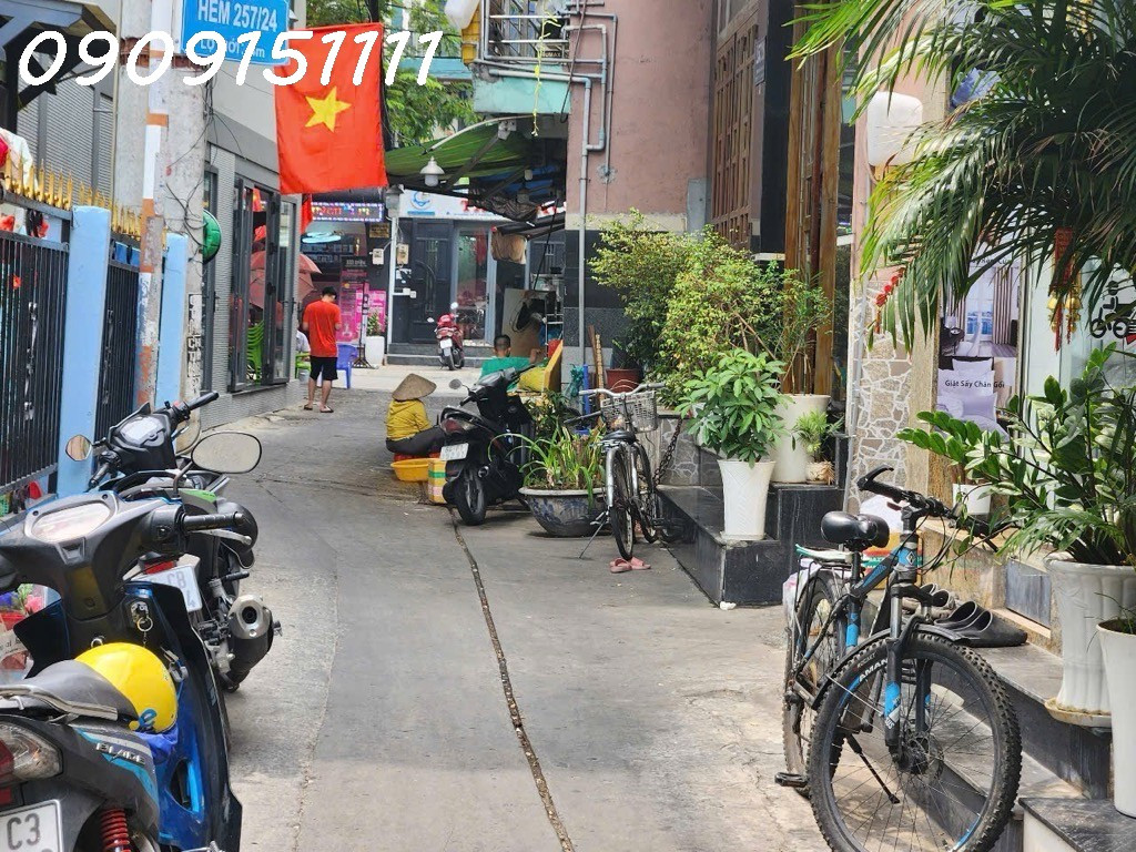 BÁN GẤP-CHDV-4 TẦNG- NGUYỄN THỊ THẬP-QUẬN 7-47M2-NHỈNH 6 TỶ