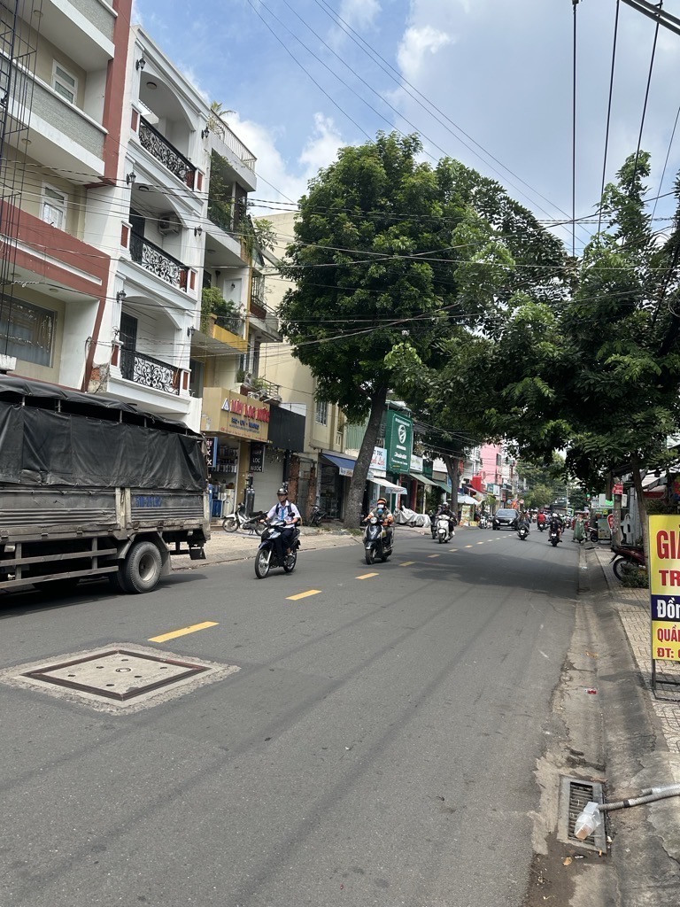 Bán nhà MTKD ✅Tân Quý, 4,2x18❤️ (73,4m²), giá 13 tỷ, Quận Tân Phú