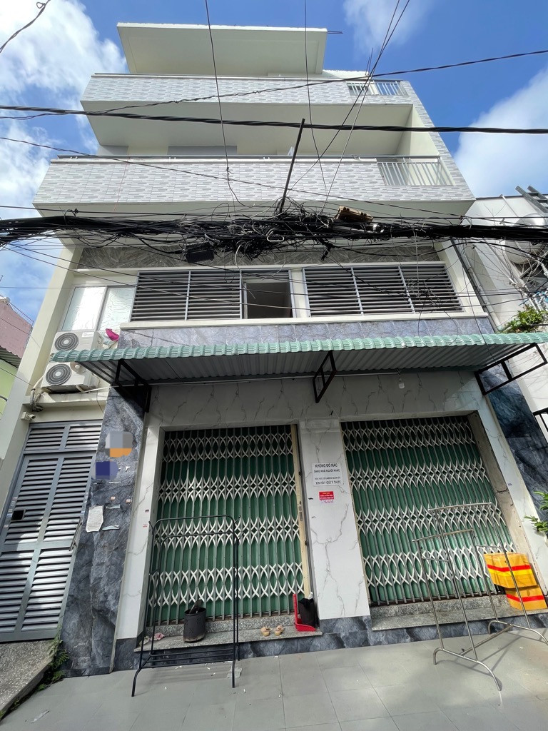 CHDV - 5 Tầng, ngang 8.2m giá 20.5 tỷ Phường 15 , Tân Bình