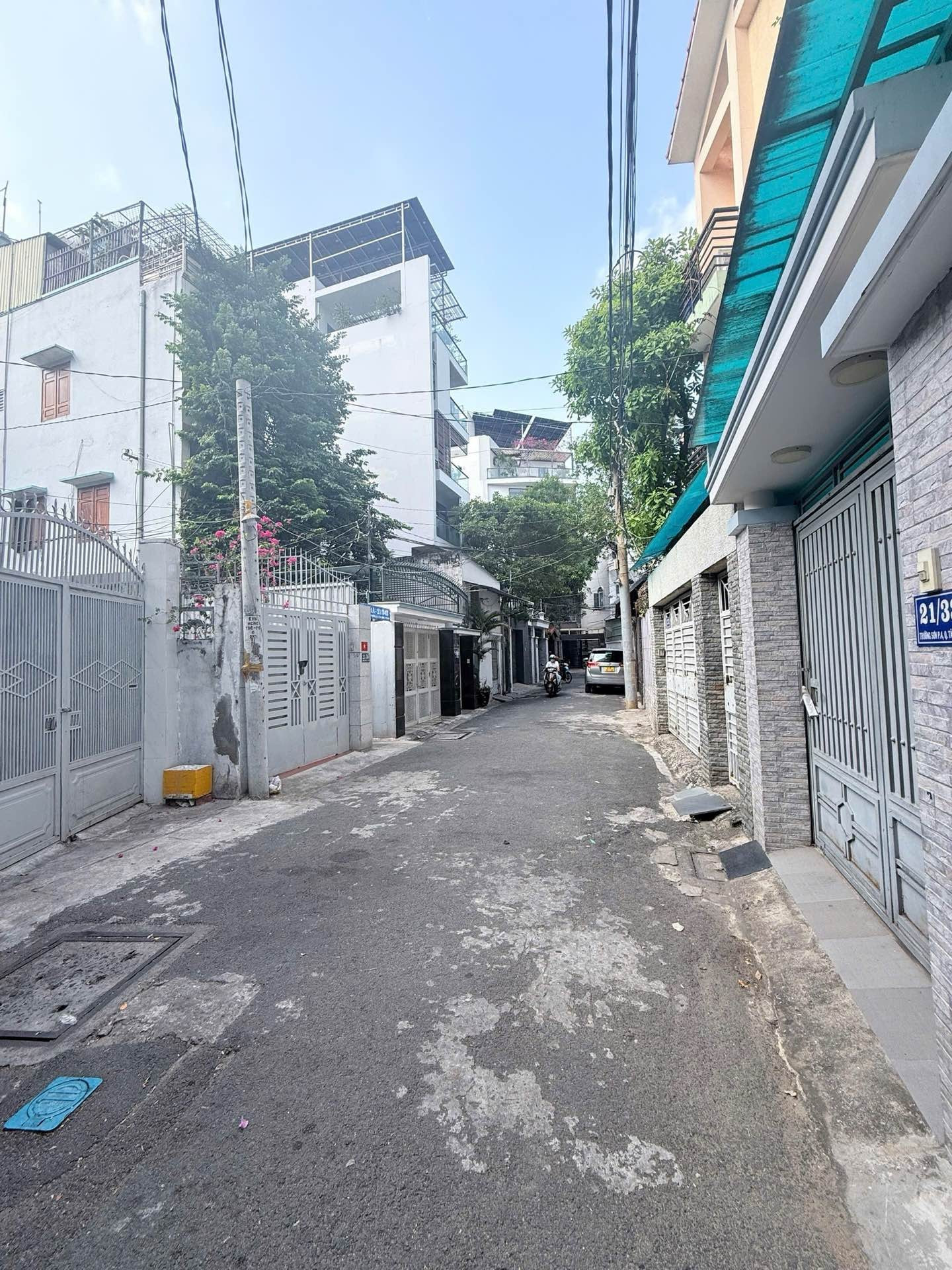 Bán nhà 158m²  5/8.8×28m² giá 25.99 tỷ  Phường Tân Sơn Nhất
