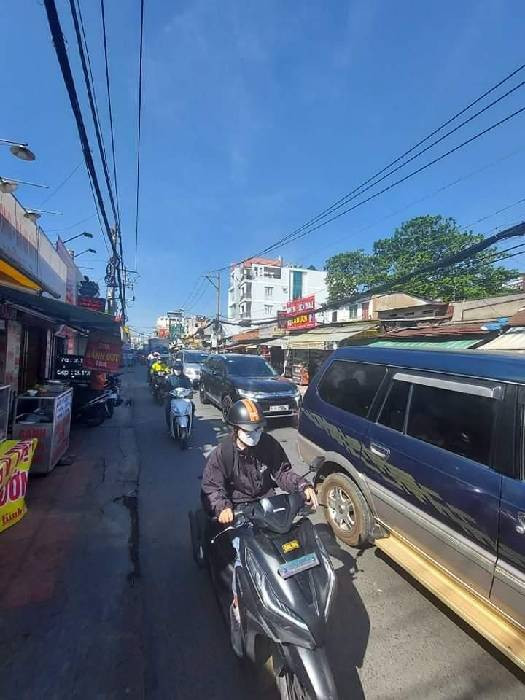 Bán nhà 2 tầng mặt tiền tân kỳ tân quý Phường Tân Sơn Nhì Quận Tân Phú