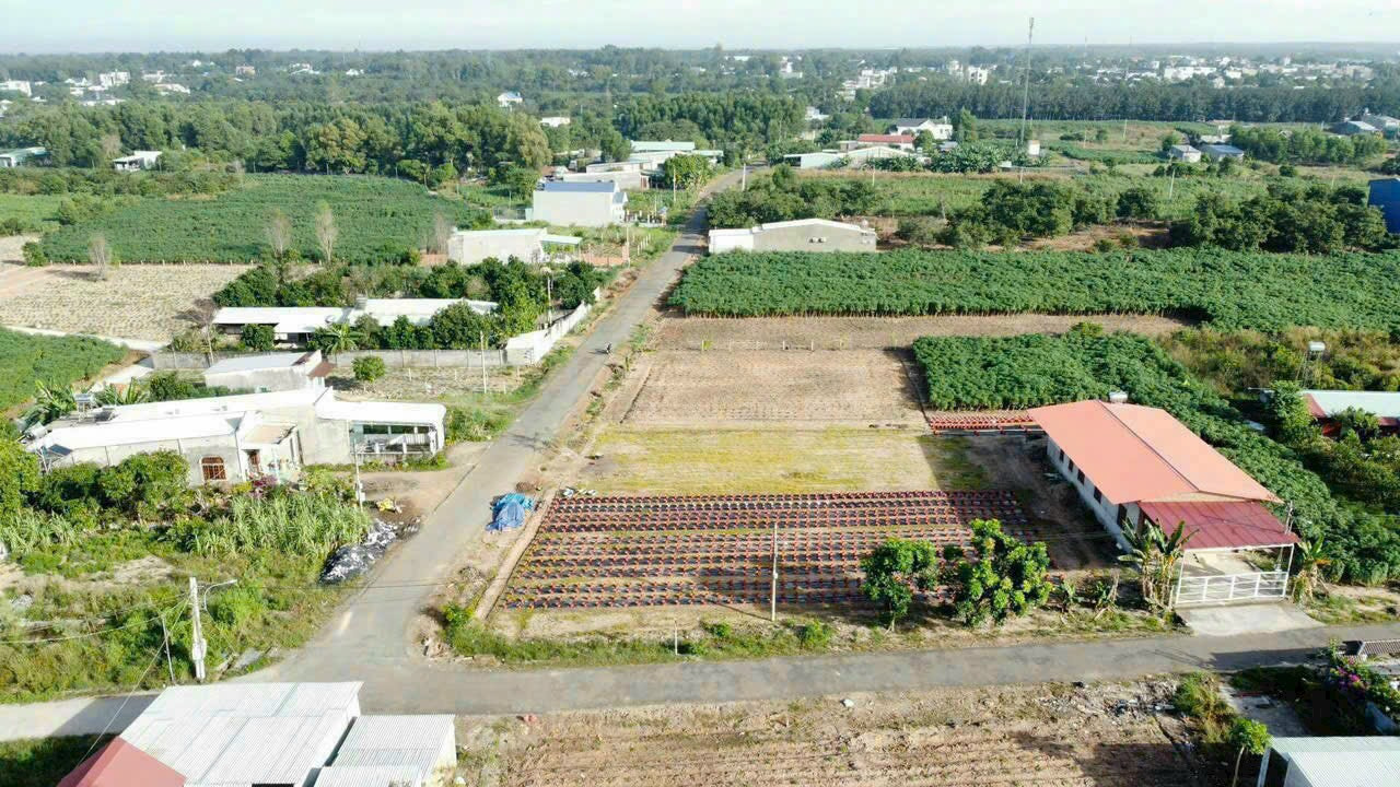 Bán đất 313.3m² ngang 10m giá 2.8 tỷ Phường Tân Thành