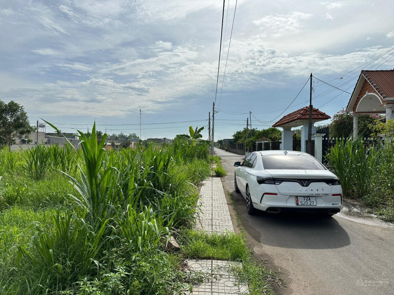 Bán đất 152.7m² ngang 5m giá 1.3 tỷ Phường Tân Thành