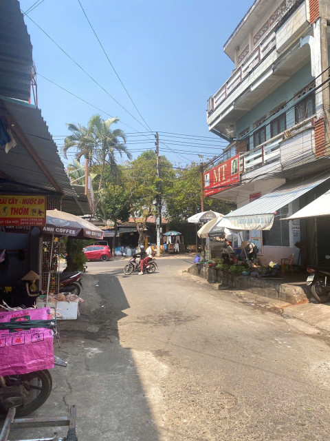 Bán nhà Hoàng Đình Ái 112.3m² 4.2 tỷ tại Phường Tân Thành Thành phố Buôn Ma Thuột