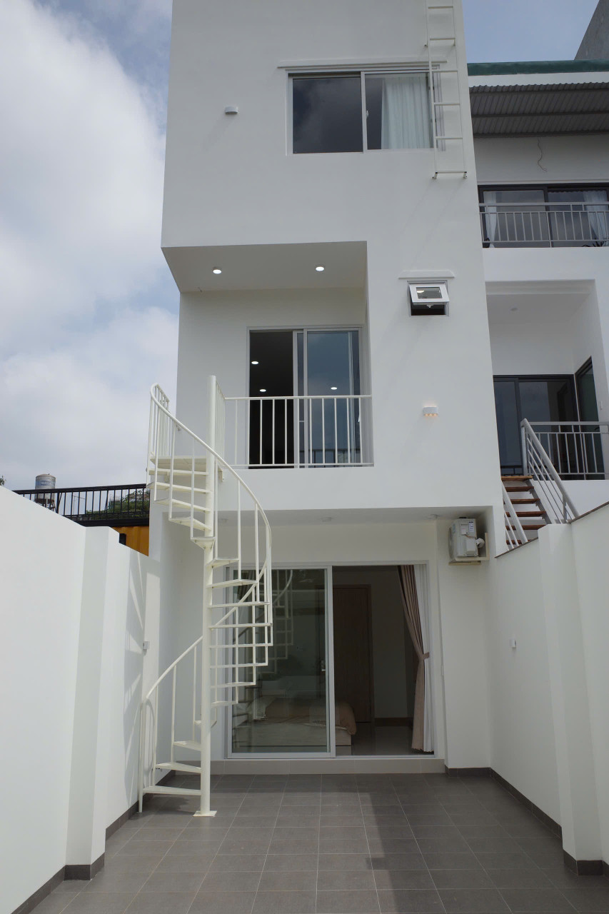 SIÊU PHẨM 1 MÊ CÁCH NGÃ 6 CHỈ HƠN 1KM