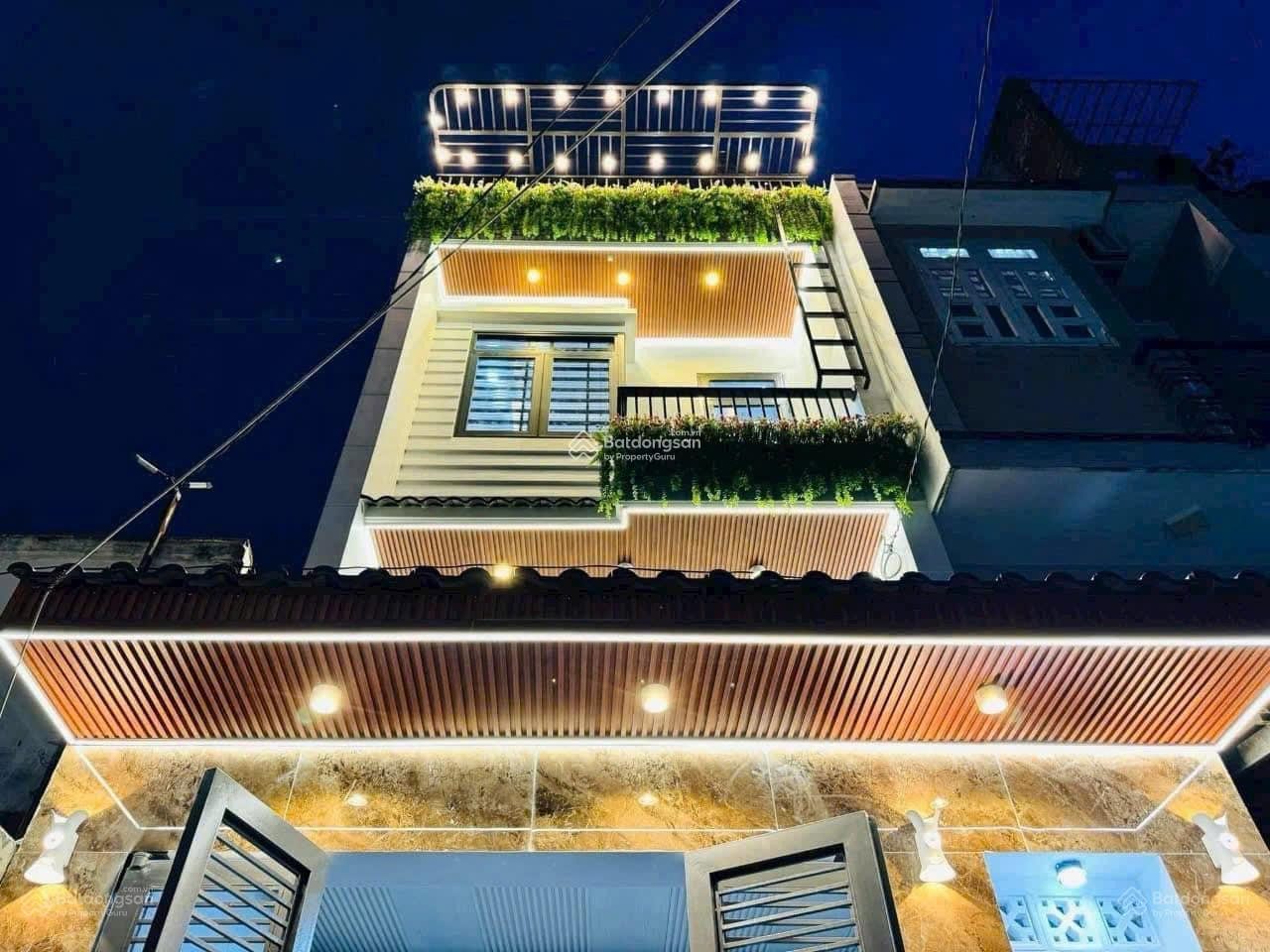 Bán gấp nhà hẻm 6m Nguyễn Văn Quá, Tân Thới Hiệp cũ, Q12, sổ riêng, 66m2, 2tỷ8, đang cho thuê 13tr/th