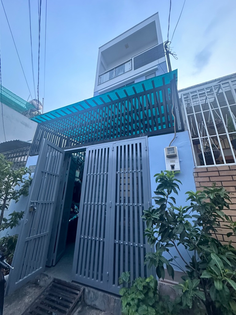 CHÍNH CHỦ TRANG BÌA - HẺM TẢI TẬN NHÀ PHAN VĂN HỚN - 4x15m - 3 TẦNG KIÊN CỐ - TIỆN VỀ TRUNG TÂM CÁC QUẬN - GIÁ NHỈNH 6 TỶ TL