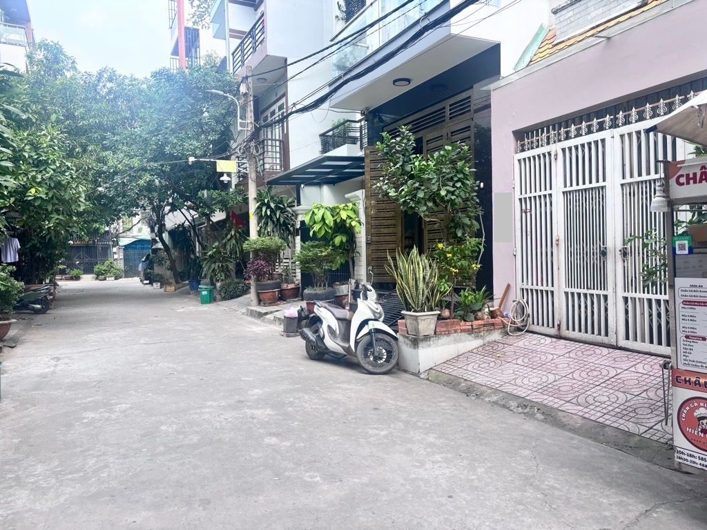 Đất thổ cư ngay Nam Long - Trần Trọng Cung; hẻm ô tô 7m; an ninh dân trí; xây dựng cao tầng