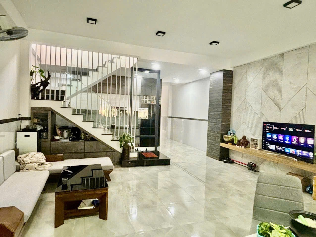 Bán nhà 243.5m² 7 tỷ tại Phường Tân Tiến Thành phố Buôn Ma Thuột