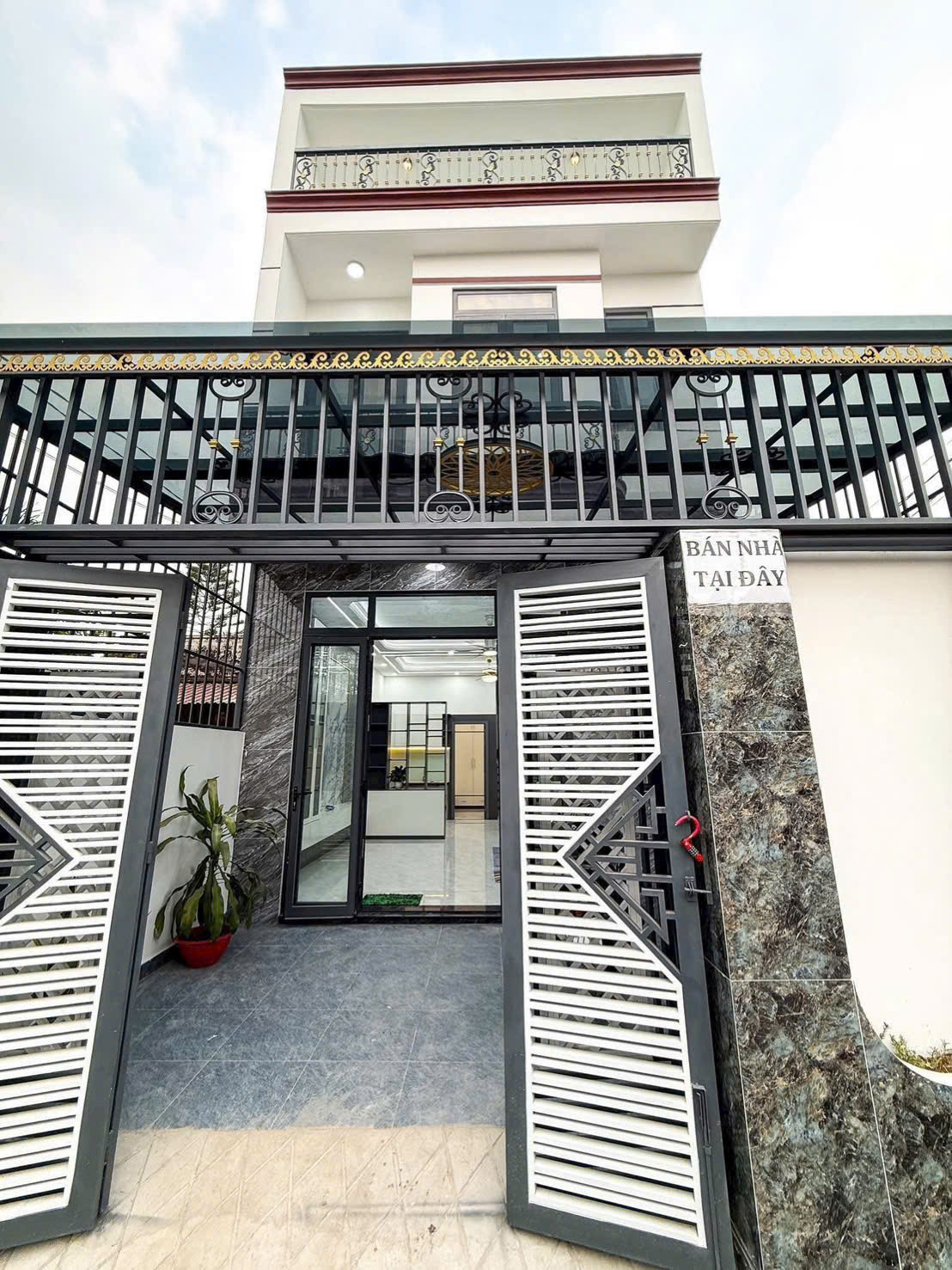 BÁN NHÀ 1T1L (HOÀN CÔNG)ĐƯỜNG OTO THÔNG CHỢ TÂN VẠN. GIÁ CHỈ 3,5 TỶ