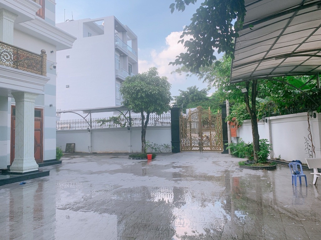 Bán biệt thự 3 tầng Tăng Nhơn Phú B TP Thủ Đức