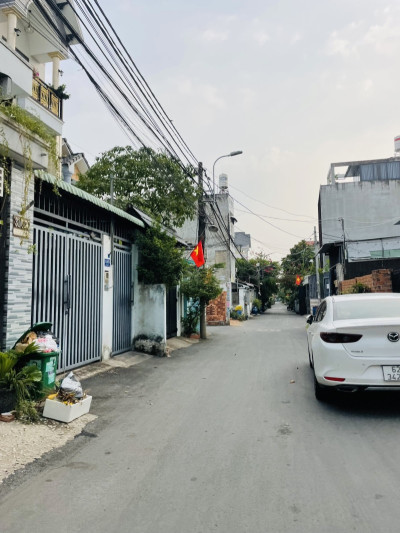 Bán Lô Đất Đẹp Hẻm xe tải Đường 160 Tăng Nhơn Phú A - Dt: 5x25m Giá 7.1 tỷ