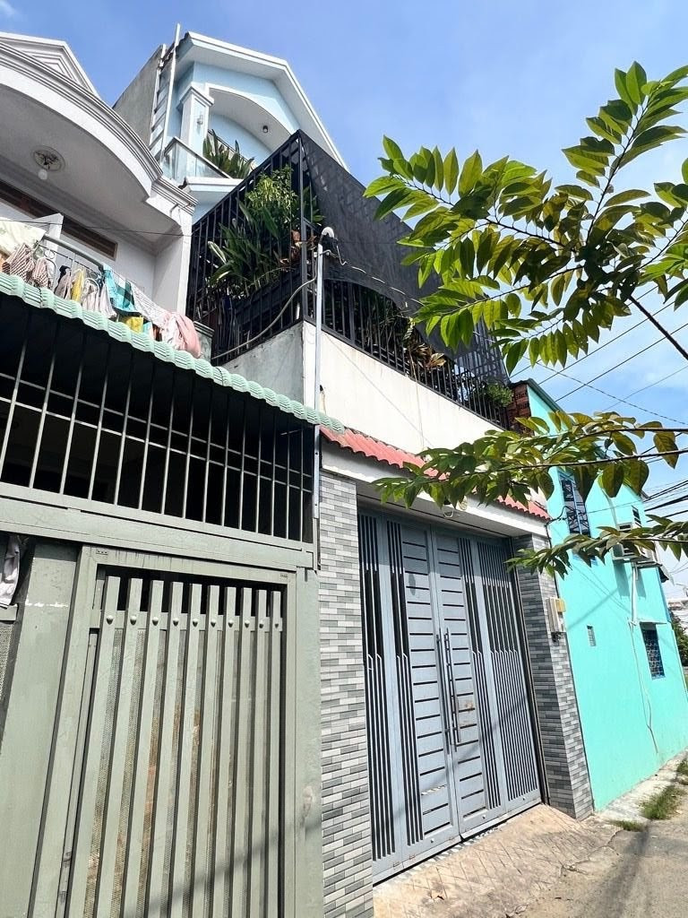 Nhà 3 Tầng, ô tô đỗ cửa, đường 182, phường Tăng Nhơn Phú, – Chỉ 5.8 Tỷ