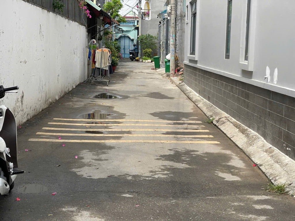 Bán đất thổ cư 51m2, Lã Xuân Oai, P. Tăng Nhơn Phú A, Q.9, 4.3 tỷ, sổ đỏ