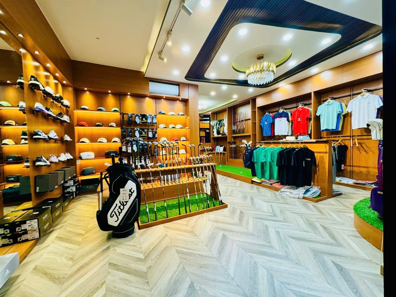 Bán nhà 261.1m² ngang 8m giá 26 tỷ Phường Tăng Nhơn Phú