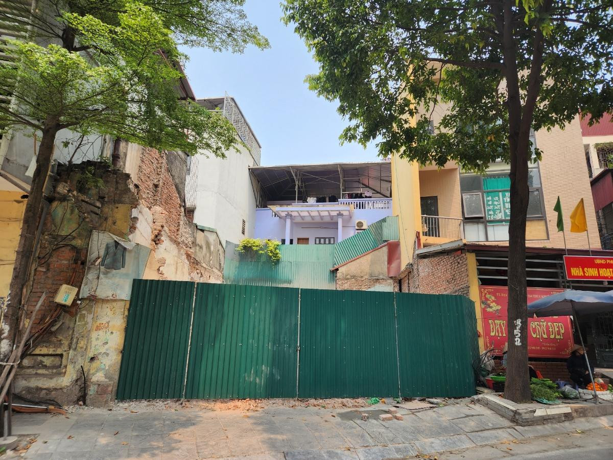 Bán đất 90.1m² ngang 9.m giá 24 tỷ Phường Tây Hồ