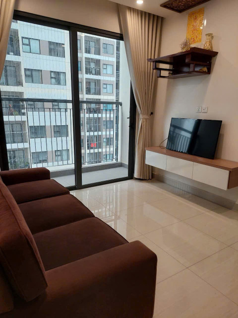 CHO THUÊ CĂN HỘ 55m2 GỒM 2N1WC TOÀ S303 VINHOMES SMART CITY