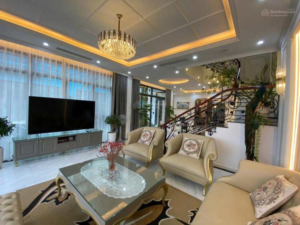 BÁN NHÀ 5 TẦNG, 35M2, NGÕ HỮU HƯNG, TÂY MỖ - GIÁ CHỈ 4.6 TỶ - SỔ ĐỎ CHÍNH CHỦ