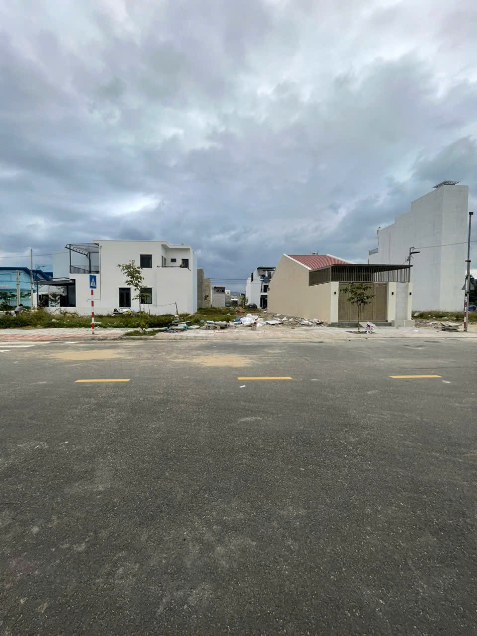 Bán đất 107.5m² full thổ cư ngang 5m giá 5,7 tỷ tại Phường Tây Nha Trang