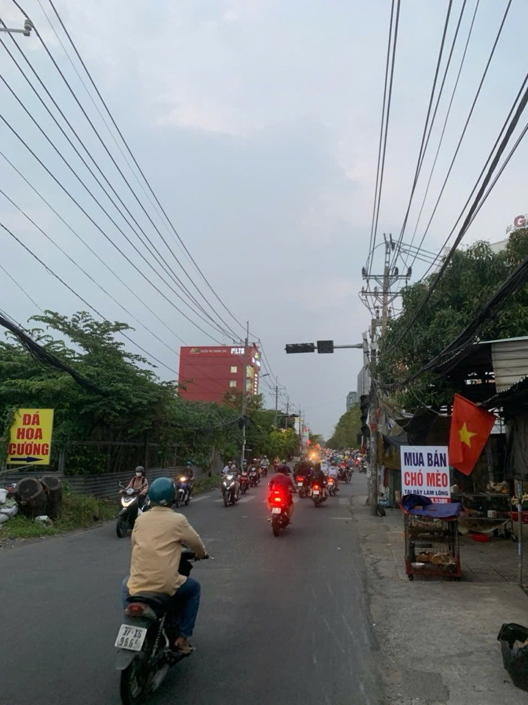 Bán nhà 5 TẦNG Mặt Tiền Bình Long Tân Phú
