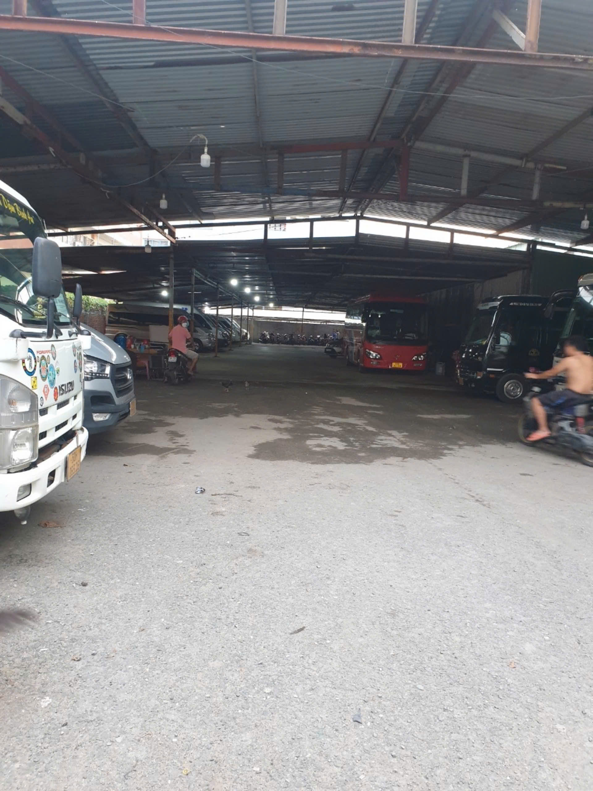 Bán đất 3706.6m² giá 200 tỷ tại Phường Tây Thạnh