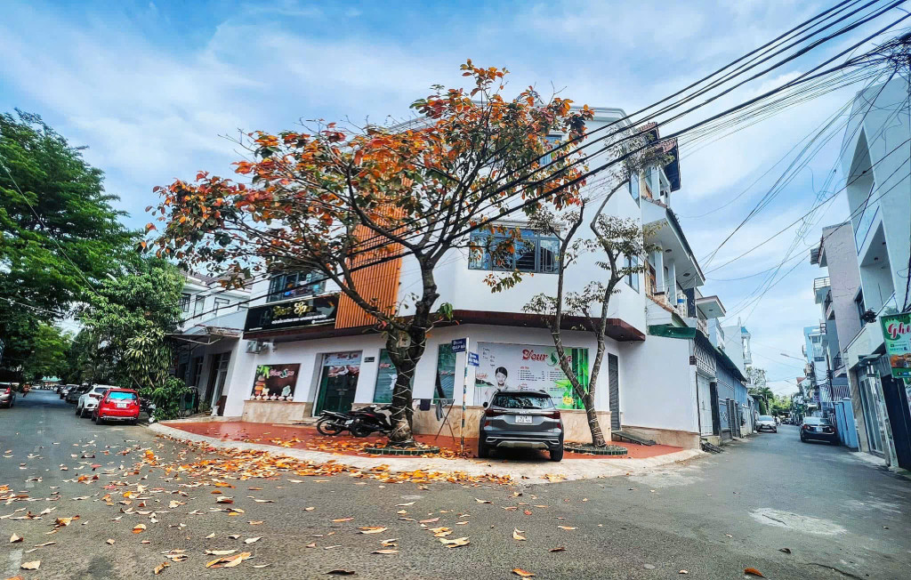 Bán Nhà góc 2 mặt tiền giáp hải với hải triều91.8m² 9.5 tỷ tại Phường Thắng Lợi Thành phố Buôn Ma Thuột