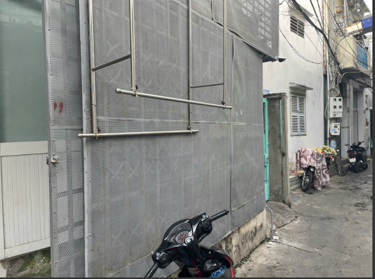 BÁN NHÀ CẤP 4 HẺM NGUYỄN BẢO KHU BÃI CÁT VÀNG CHỈ 1.699 TỶ