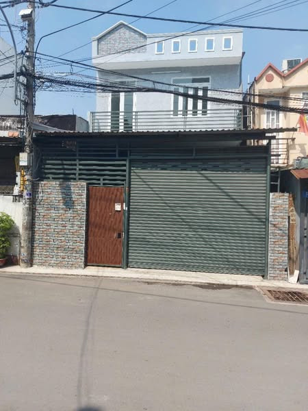 Mặt tiền buôn bán tốt, nhà mới xây hoàn công đủ, thương lượng mạnh TL29