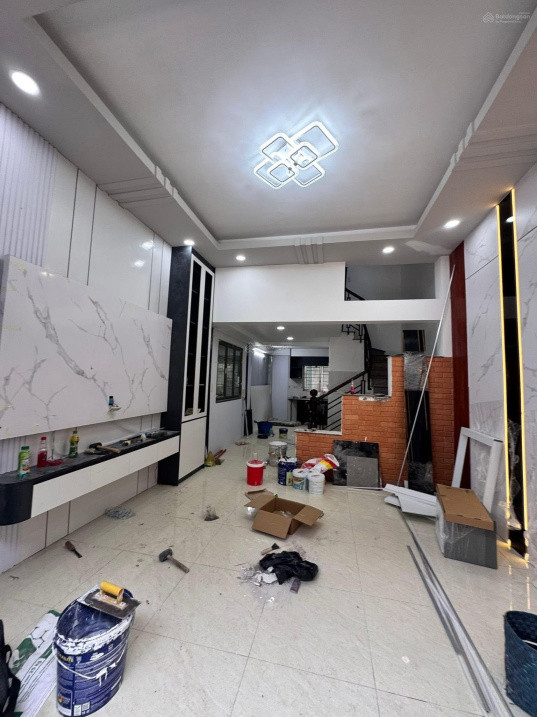 Nhà Đẹp chợ Cầu Đồng, lên Gò Vấp 10p, hẻm xe hơi thoáng đẹp, chỉ 4.38ty!