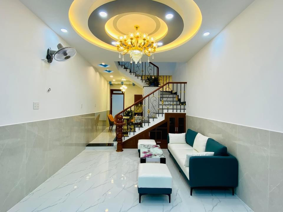Kẹt tiền bán gấp nhà 41.7m2, Thạnh Lộc 29, Quận 12, cho thuê 8,5 triệu/tháng