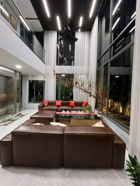 Bán nhà 200m² ngang 10m giá 111 tỷ tại Phường Thạnh Mỹ Lợi Thành phố Thủ Đức