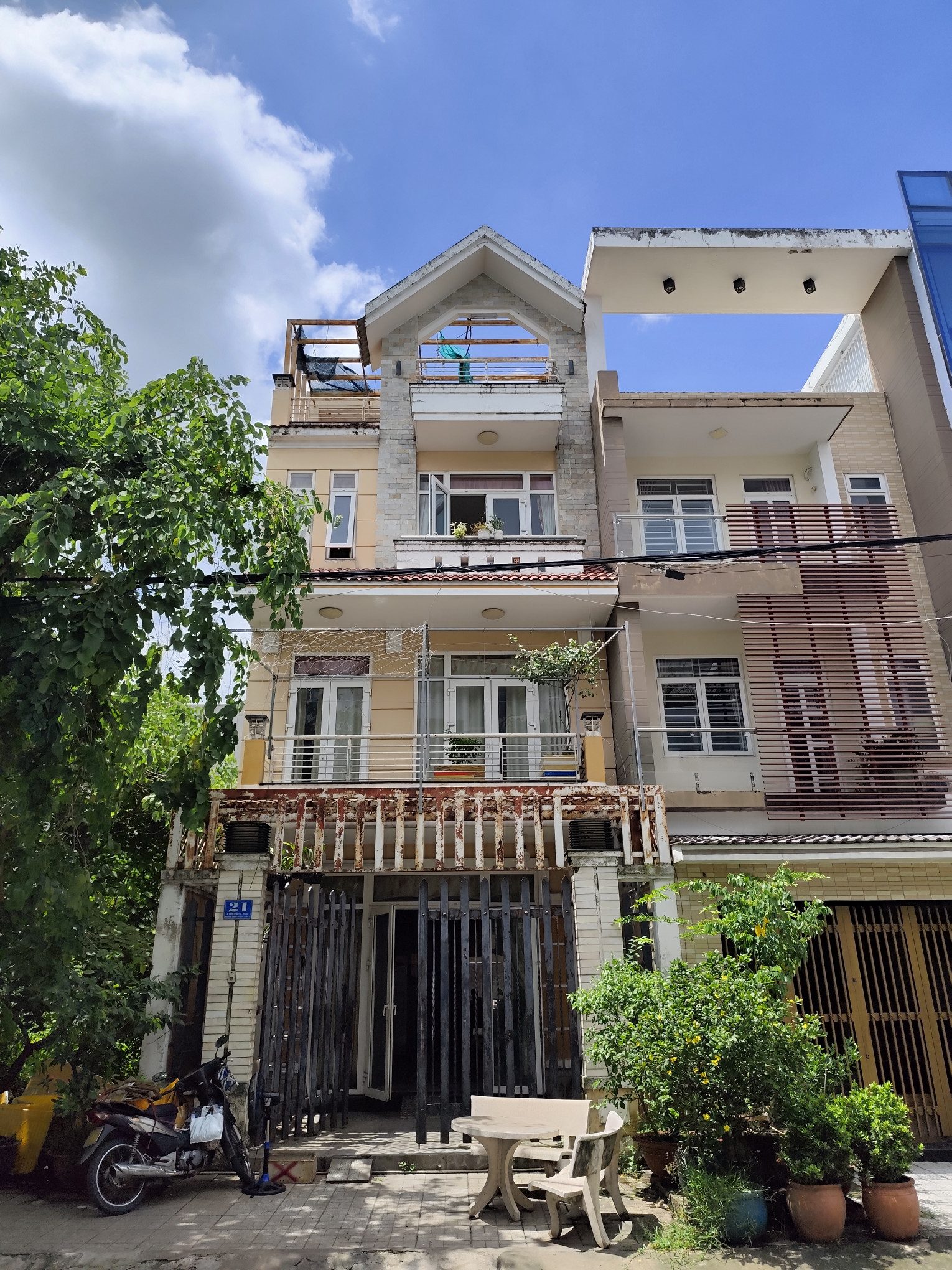 Bán nhà 99m² ngang 5,7m giá 14 tỷ tại Phường Thạnh Mỹ Lợi Thành phố Thủ Đức