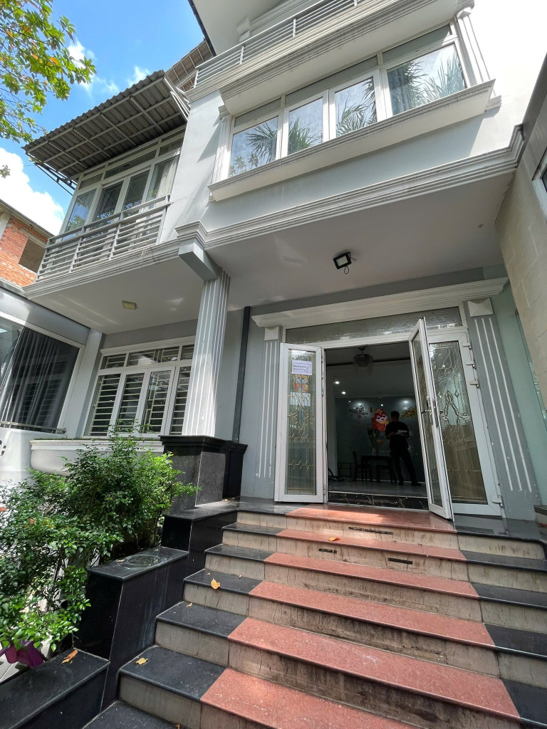 BDS HVL CHO THUÊ VILLA 19 ĐƯỜNG 53 KDC HÀ ĐÔ Q2 15x18M 1T3L