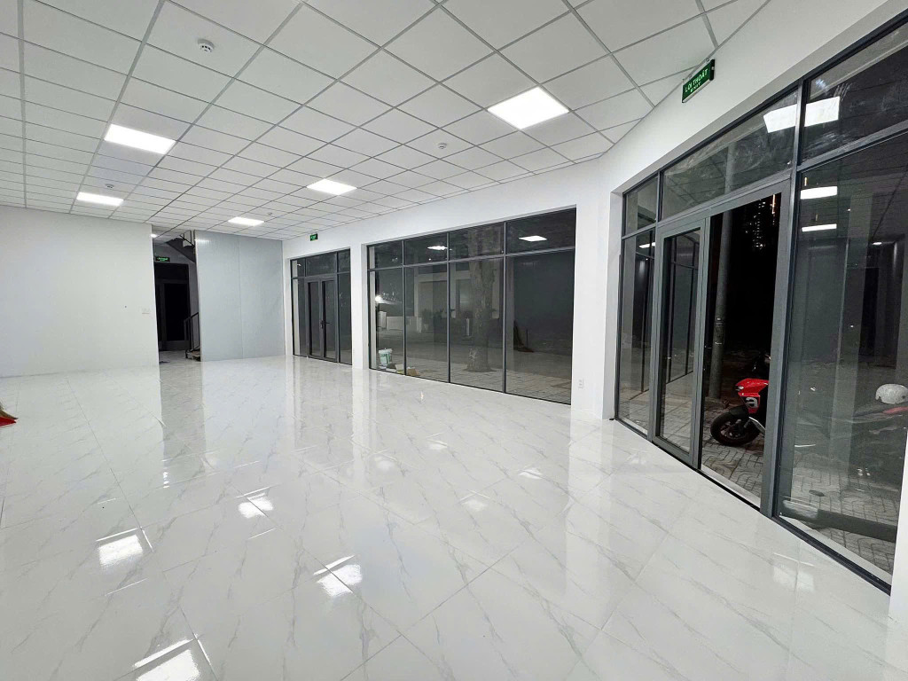 BDS HVL [NC] CHO THUÊ 17 NGUYỄN AN Q2 GÓC 2MT